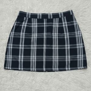 Hollister Plaid Black and White Women's Skirt
